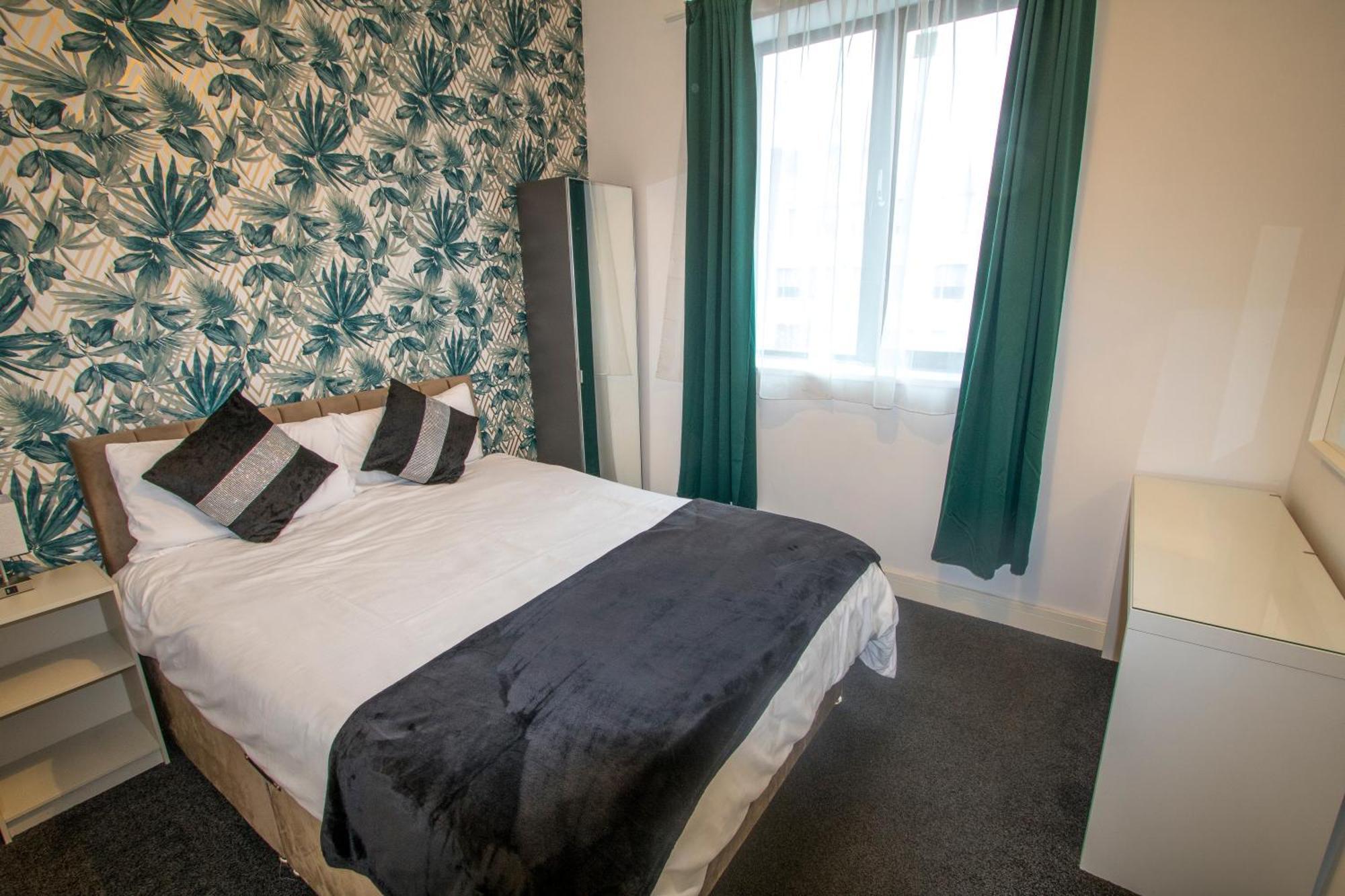 Ideal For Groups - 2 Bedroom Apartment - Free Parking, Transit Links, Close To Stadiums Manchester Exteriér fotografie